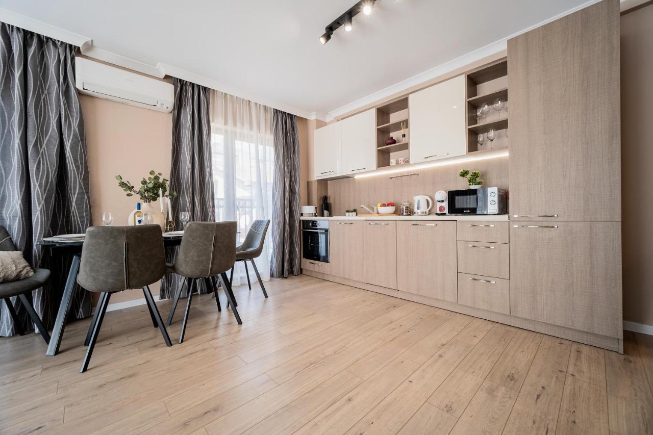 Comfy Luxury Center Apartment Varna Ngoại thất bức ảnh