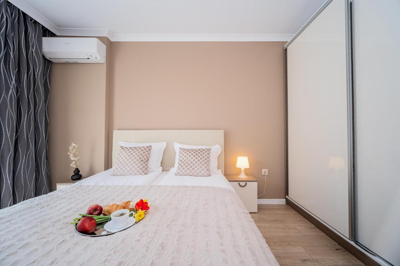 Comfy Luxury Center Apartment Varna Ngoại thất bức ảnh